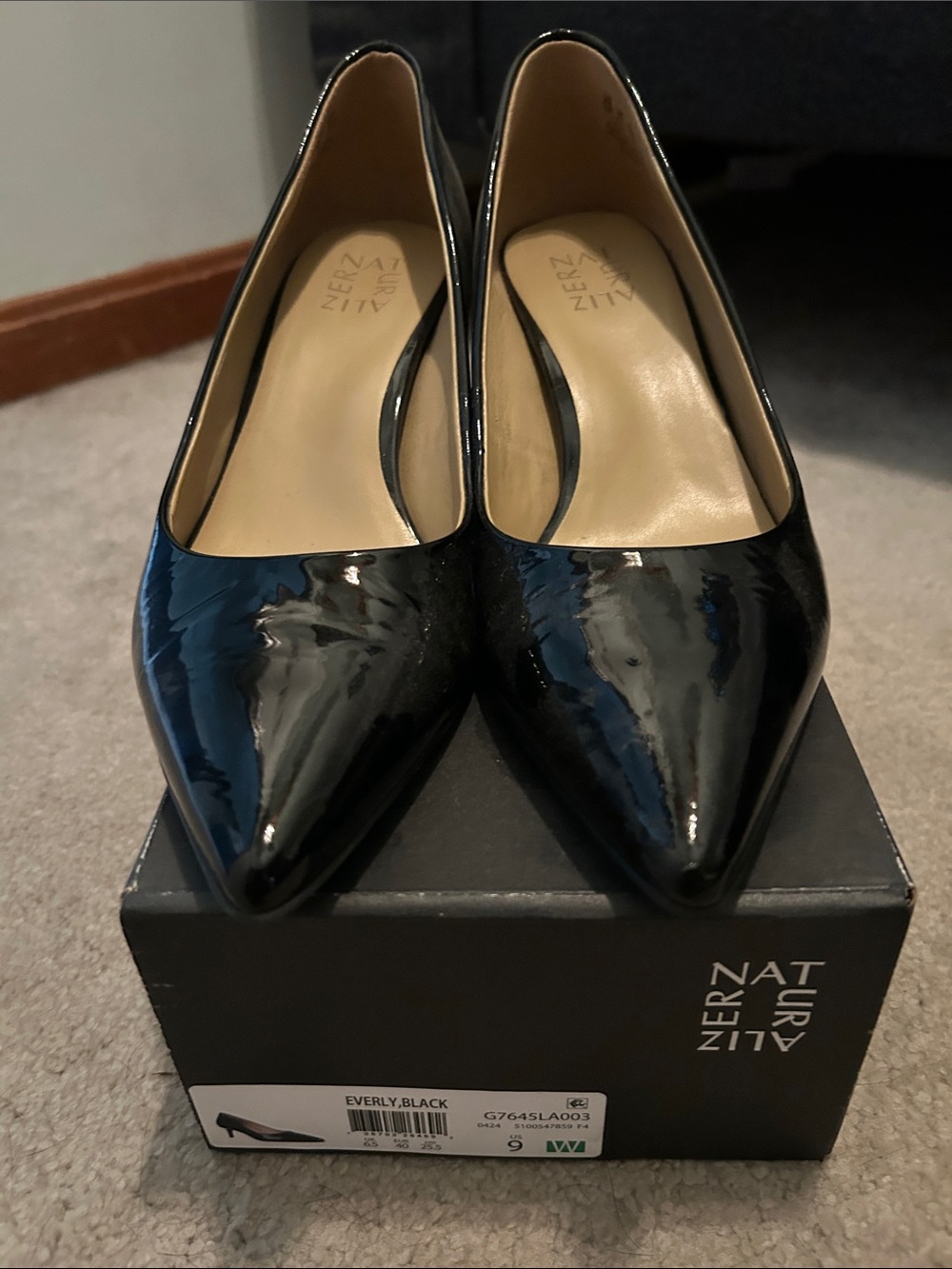 Naturalizer Everly Black Patent Pointed-Toe Pump 9W